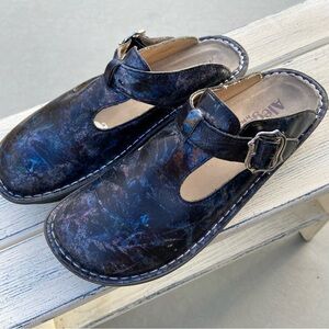 Alegria by PG Lite Leather Mary Jane Clogs – Size 38 (US 7.5) – Black Galaxy